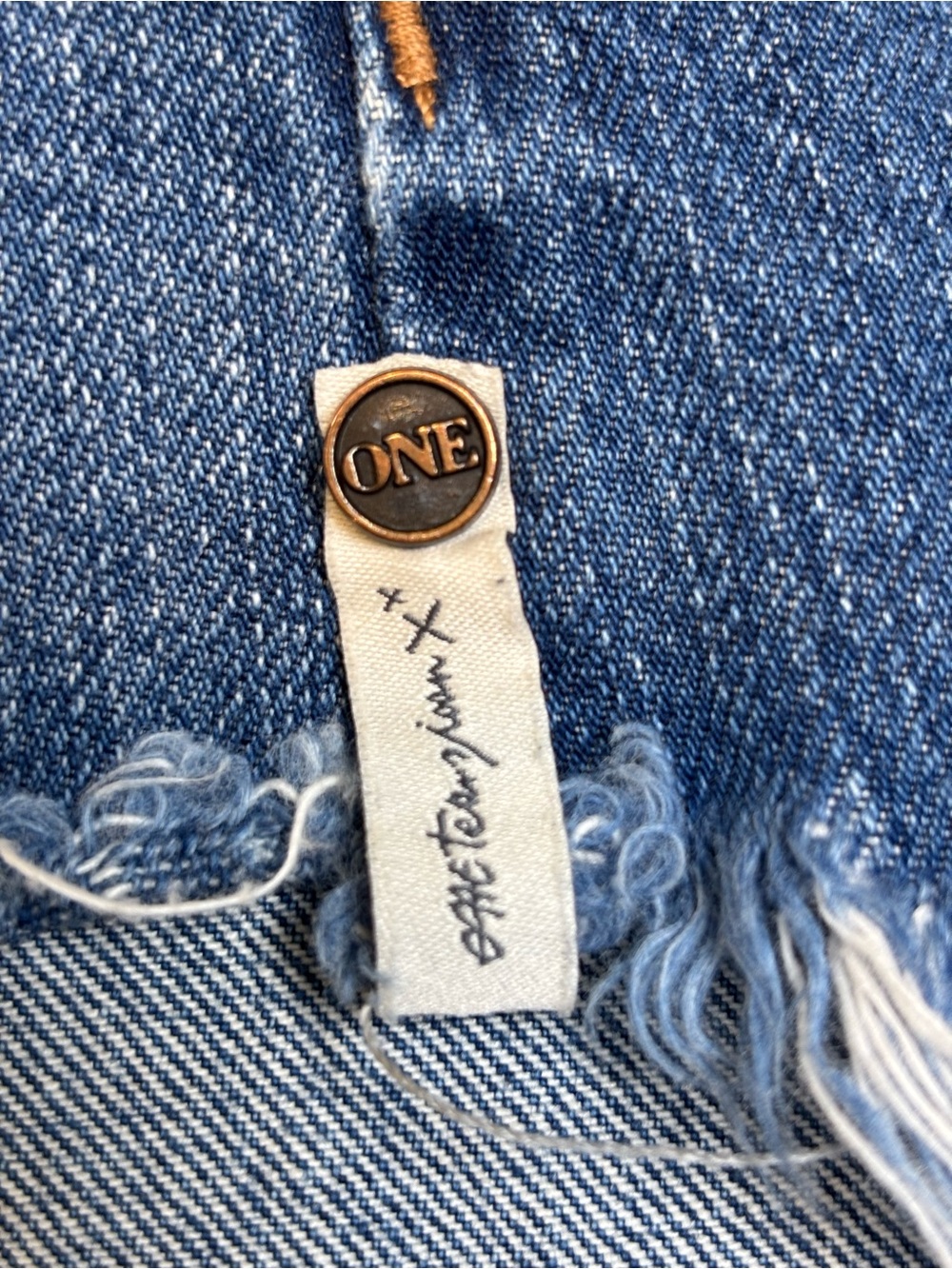 One Teaspoon Organic Denim Hawks Shorts Size 23 Blue Distressed Frayed Hem - Picture 3 of 12